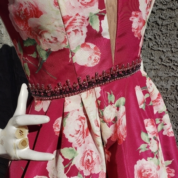 Sherri Hill 32321 Floral Print Short Dress - Picture 12 of 14